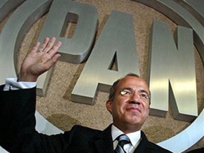 Recibe Calderón a dirigentes del PAN