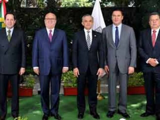 Respaldan gobernadores de la región centro el 'Mando Único'