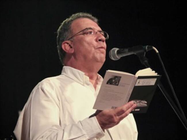 Libro de Poemas. Lorena Hernández, experta en libros. 02/02/13