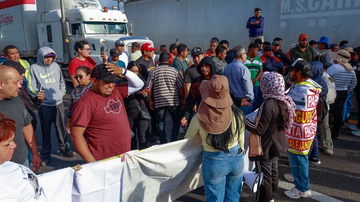 Edomex atiende demandas de colectivos de búsqueda tras protesta en la México-Toluca