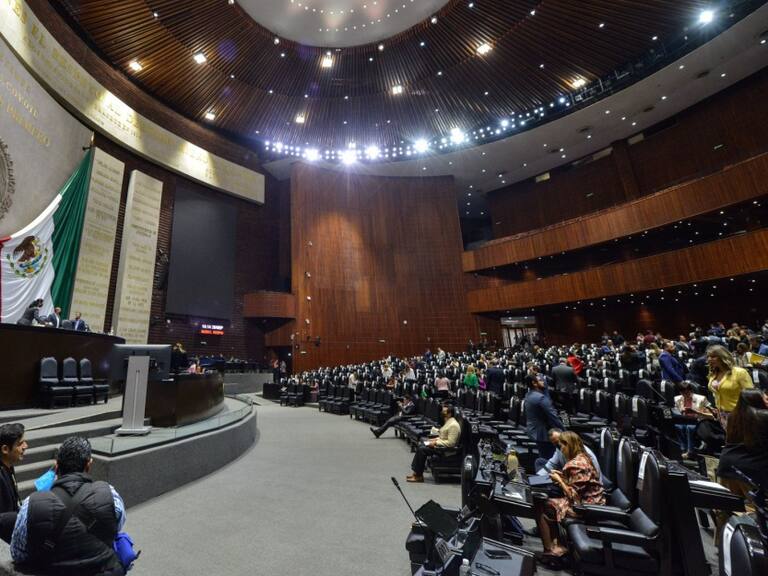 Diputados postergan eliminación de Horario de Verano para este jueves