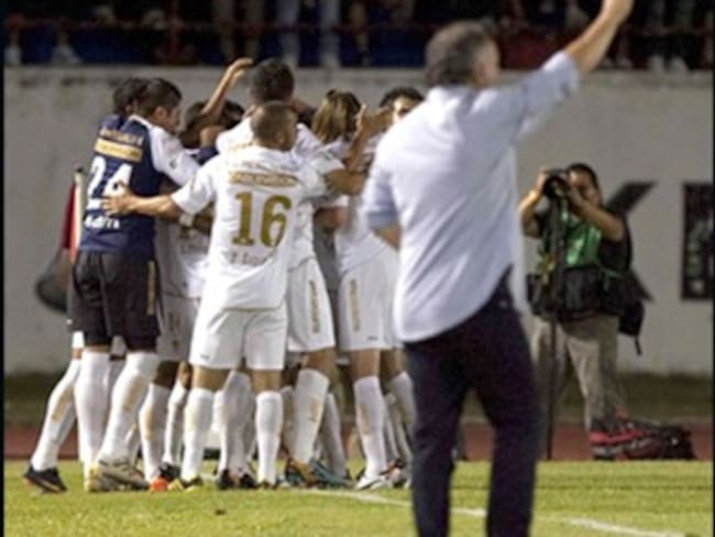 Logra Pumas histórica victoria 1-0 sobre Morelia