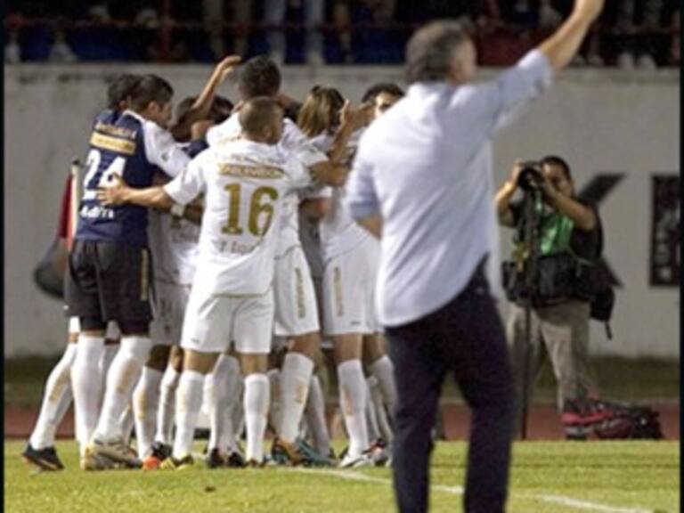 Logra Pumas histórica victoria 1-0 sobre Morelia