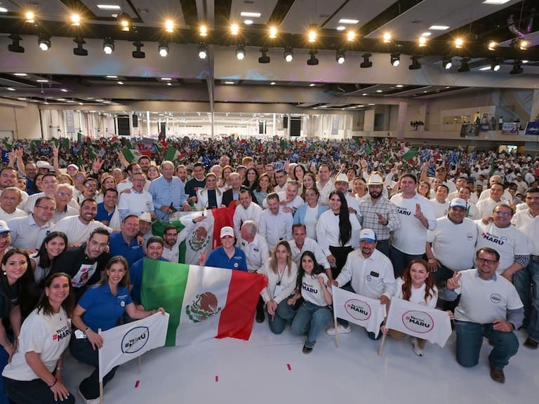 Reaparecen Felipe Calderón y Vicente Fox, expresidentes panistas para dar su respaldo a Maru Campos, gobernadora de Chihuahua.