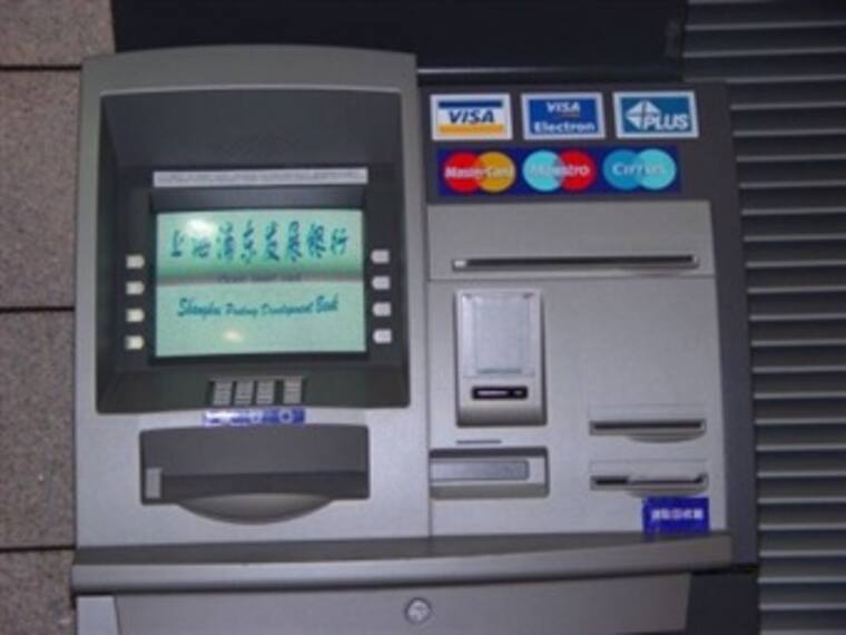 Ya puedes hacer tus pagos en cajeros automáticos. 'Momento Corporativo', con Roberto Aguilar