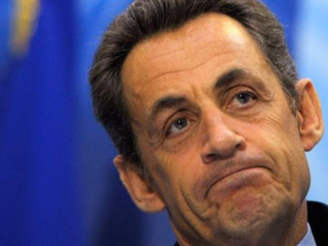 Pide Sarkozy valentía para salvar el euro ante rebaja crediticia
