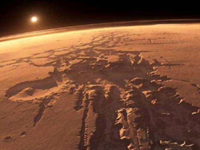 Llaman astronautas del Apollo 11 a EU visitar Marte