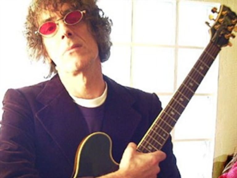 Despiden Charly García y Fito Páez a Spinetta en Argentina