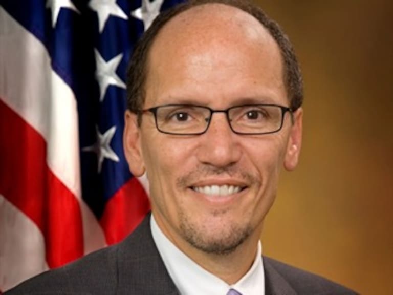 Nomina Obama a hispano como Secretario del Trabajo