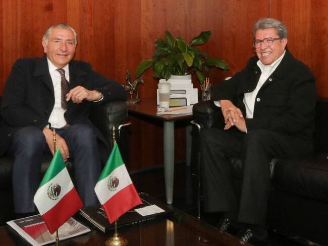 Se reúnen Ricardo Monreal y Adán Augusto López