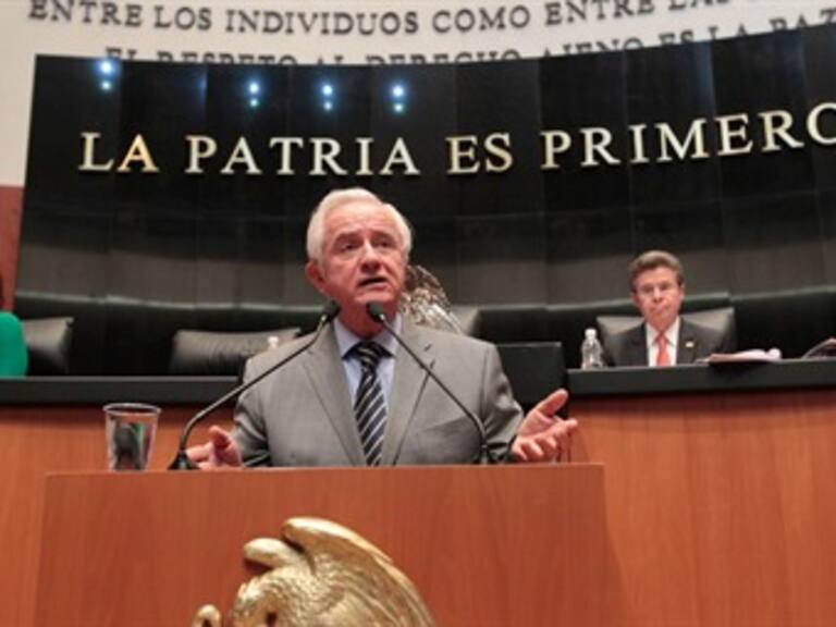 Propone panista castigar a quien se divorcie al año