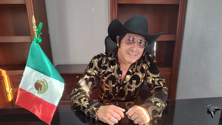 “Tengo el derecho de vestirme como yo quiera”, declara ‘El Puma’ antes de dejar la dirección de seguridad