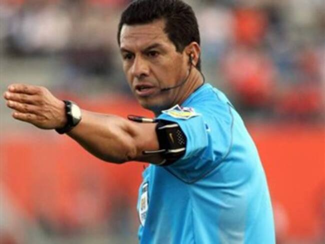 Es Armando Archundia el sexto mejor árbitro del 2010