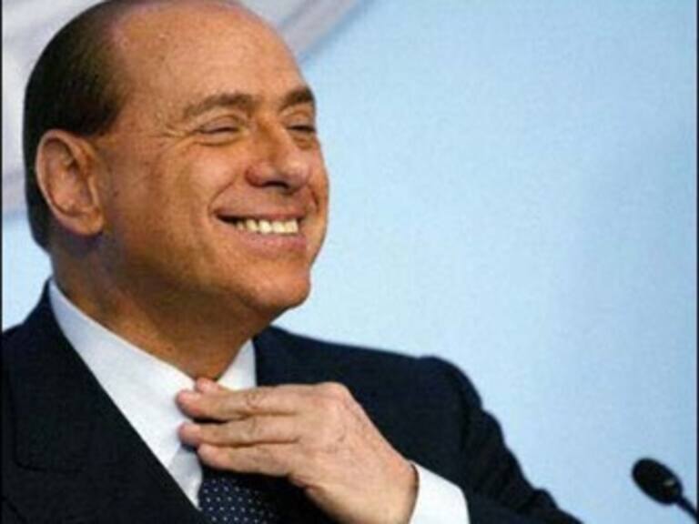 Festeja Berlusconi su cumpleaños 73