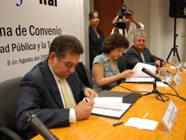 IFAI “atado de manos” ante PGR por controversia constitucional