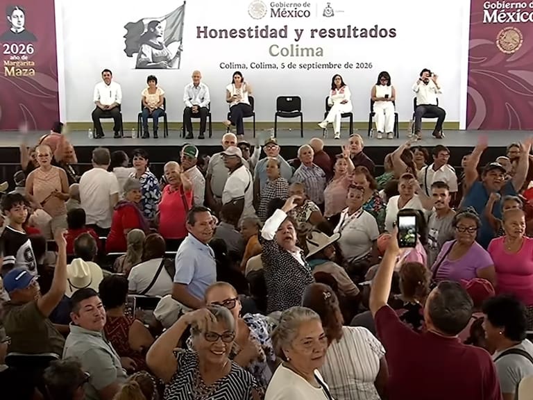 Luego de ser señalados como infiltrados del PRIAN, encabezados por la activista Yerania Valencia, salineros y pescadores denuncian inicio de construcciones del proyecto de la cuarta transformación en área protegida.