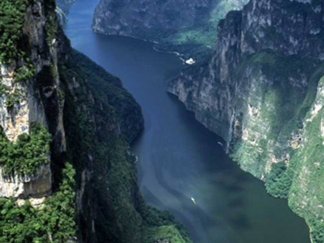 Visita Chiapas.'Lobby W' con Marco Daniel Guzman/ Fernanda Delgadillo