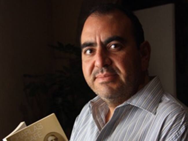 Historias del amor y la política a lo largo de los años. Alejandro Rosas, historiador