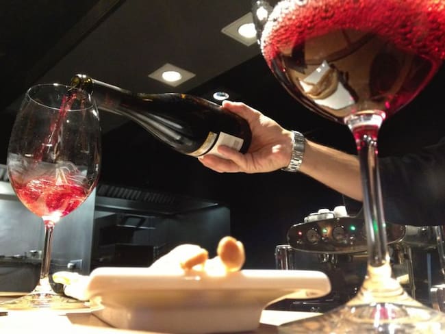 "Bistro W" presenta: ¿Cómo degustar un buen vino?