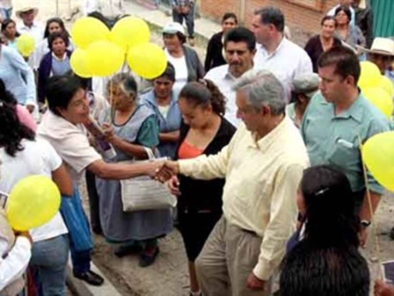 Se reencuentran Gabino Cué y AMLO en Oaxaca