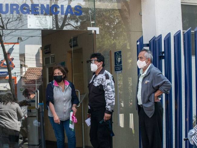 Se registran reducciones en hospitalización y casos positivos por COVID-19