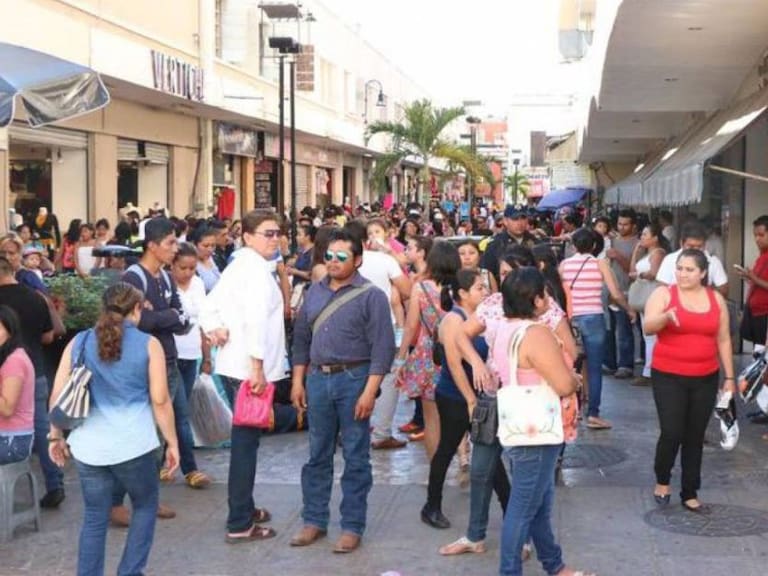 Ordenan cierre de comercios y empresas en Yucatán