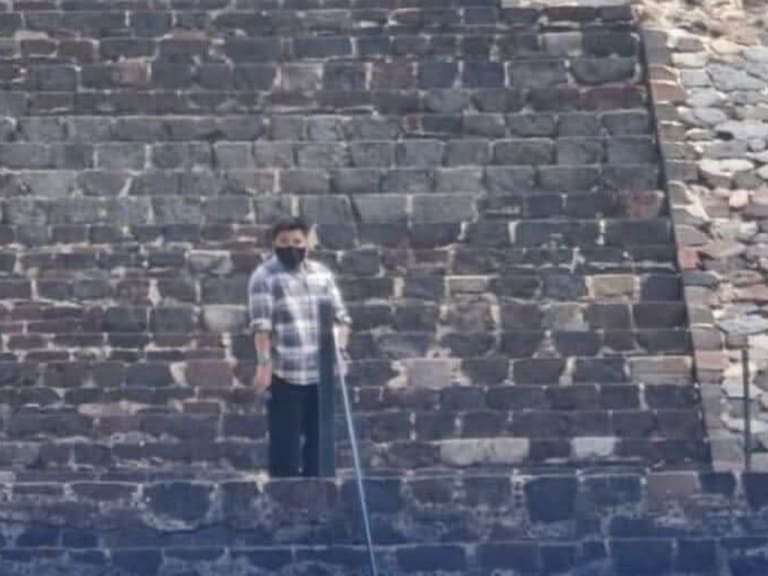 Tirador que abrió fuego desde lo alto de la Pirámide de la Luna en Teotihuacán