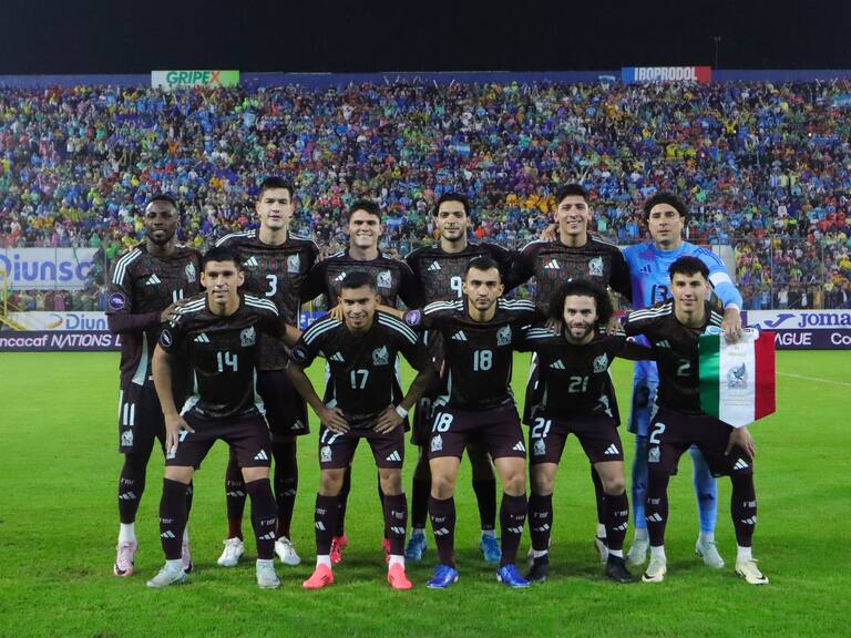 ¡México queda 4 - 0 vs Honduras!
