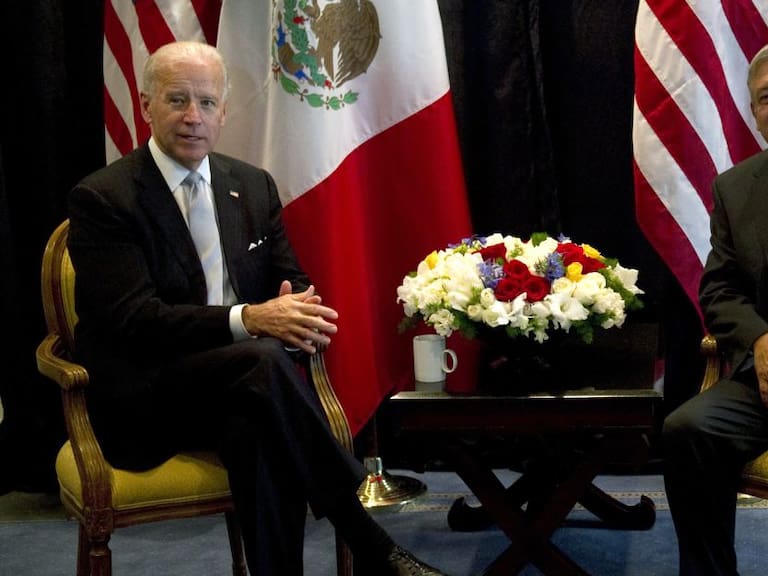 AMLO dice que acordó con Biden una relación de respeto mutuo