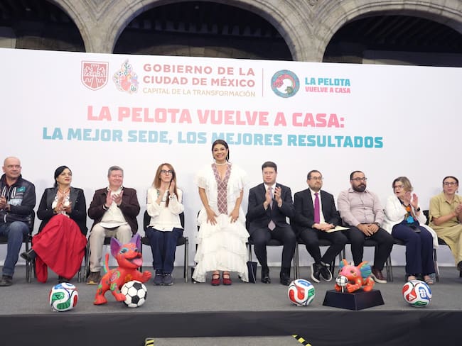 Brugada defiende obras del Mundial y rechaza acusaciones por presunto desvío de recursos