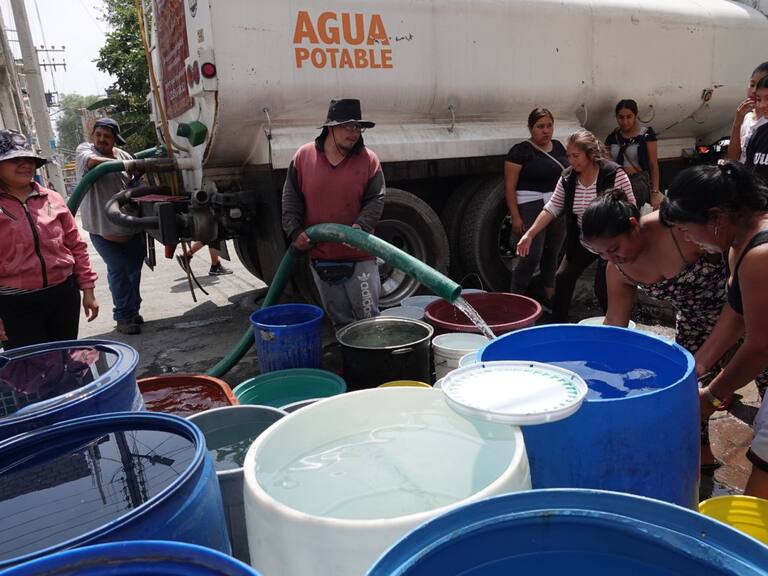 ¿Qué sucede con la reducción de agua en la ciudad, hay solución?