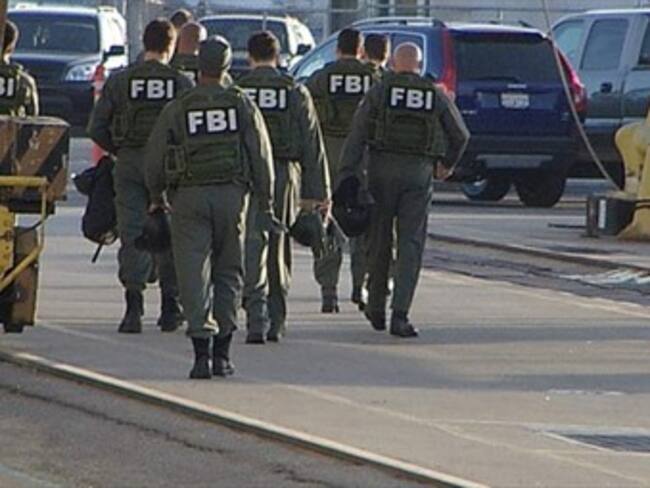 Detiene FBI a 12 presuntos productores de cine