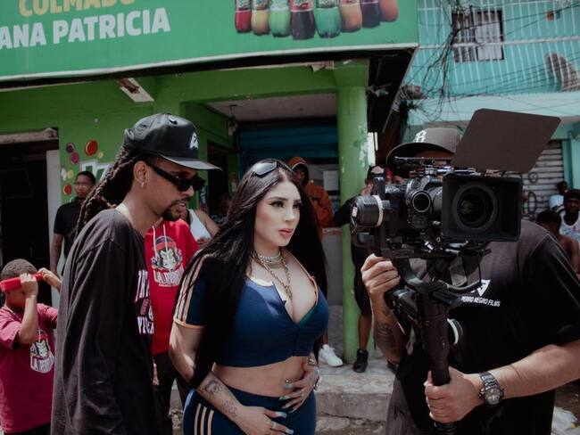 Bellakath manda ayuda para los afectados de la pipa de gas en Iztapalapa y la rechazan