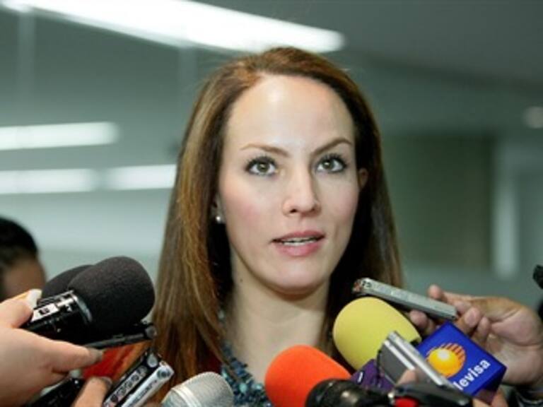 Propone senadora Cuevas alentar combate al bullying