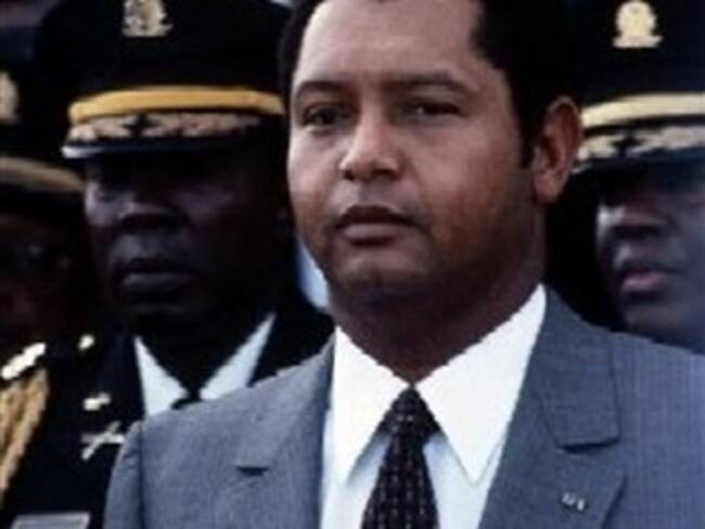 Arrestan a Duvalier y lo llevan a tribunal