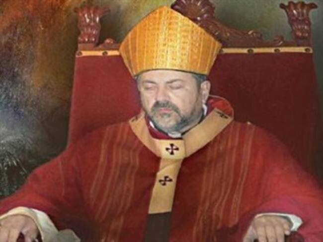 Condenan a ex arzobispo argentino por abuso sexual