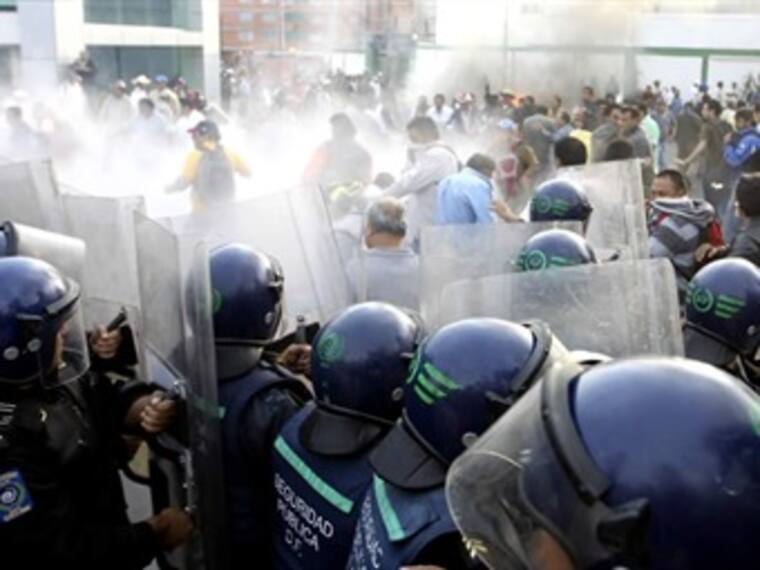 Efecto de los gases lacrimógenos. Benjamín Ruiz Loyola, químico de la UNAM