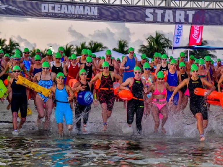 Mara Lezama preside final de Oceanman Cancún 2019