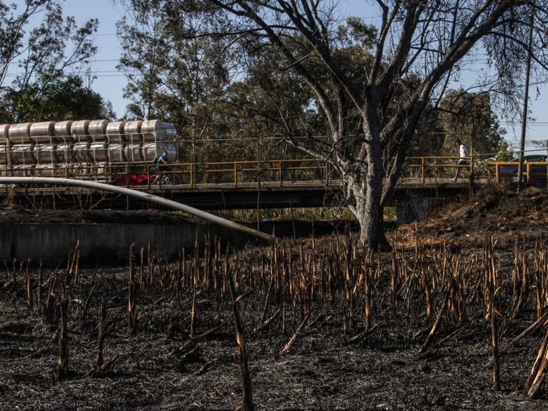 Se incendian pastizales de Xochimilco por tercera ocasión en 15 dias