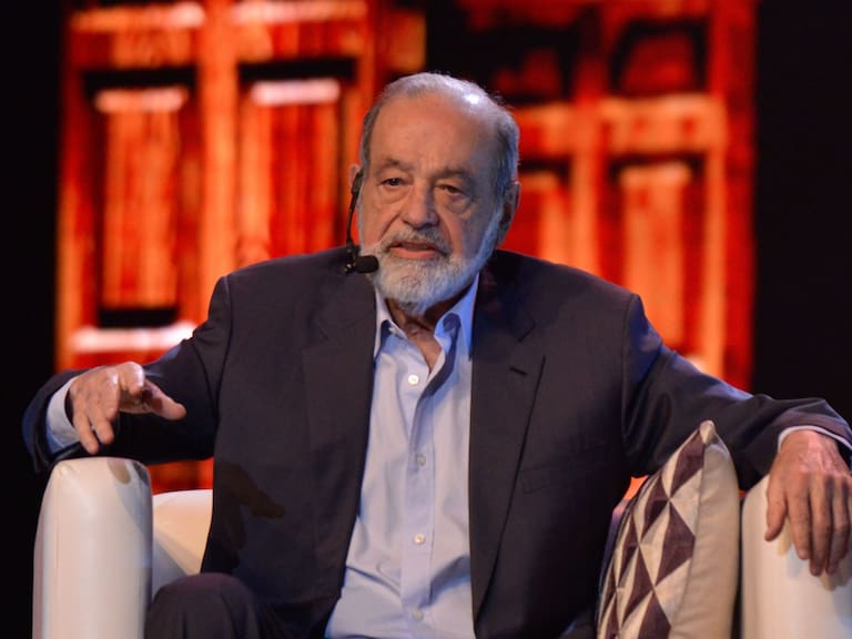 Carlos Slim recibirá el primer Premio El País América a la Excelencia