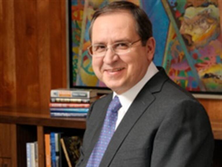 Salvador Alba, rector del Sistema Tecnológico de Monterrey