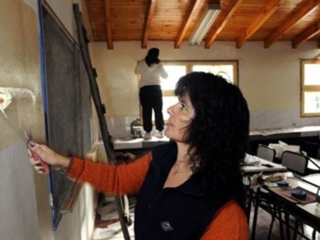 "Trabajar por la educación". Educación XXI del sábado 28 de noviembre.