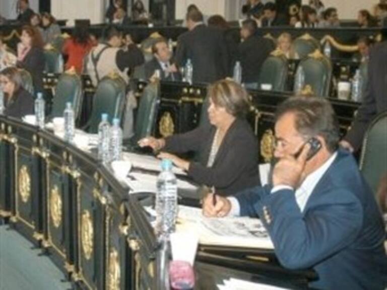 Evita PRD que Santillán rinda cuentas