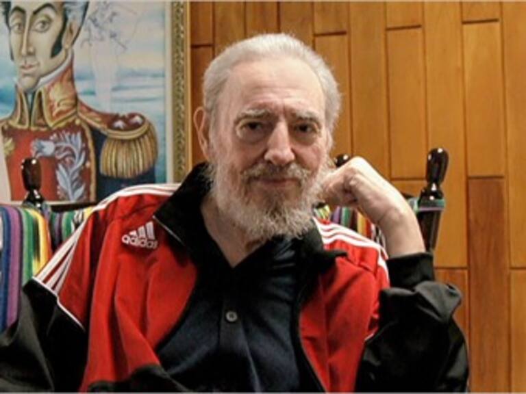 Declina Fidel Castro a cargo alguno en el PCC