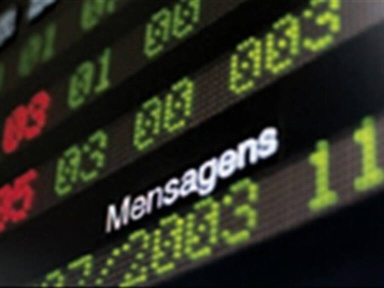 Se desploma Dow Jones, cae por debajo de los 7 mil puntos