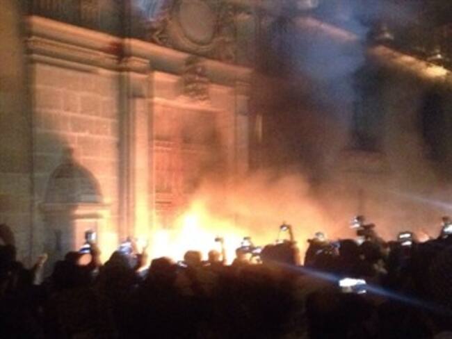 Liberan a 15 tras actos violentos en el Zócalo