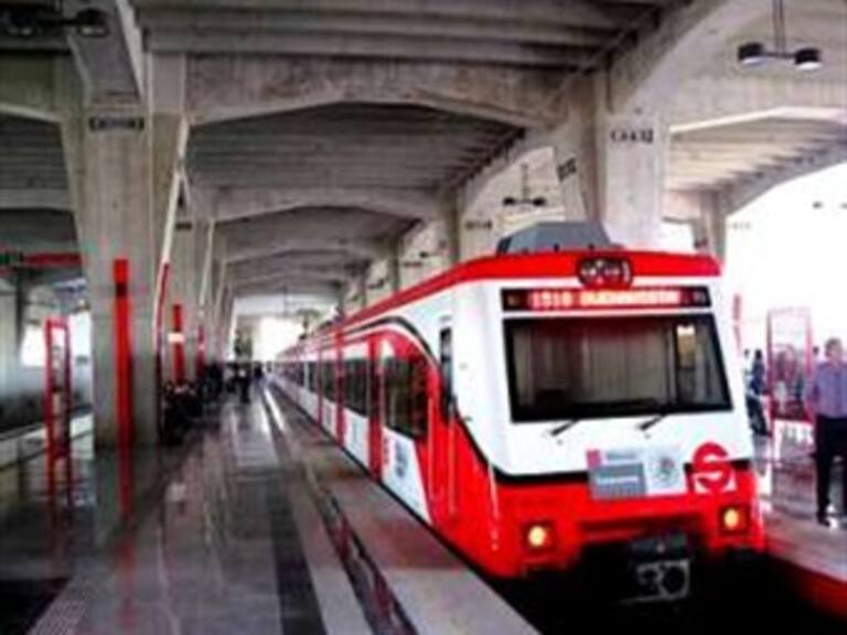 Chocan trenes de carga en Tlalnepantla; afectan a Suburbano