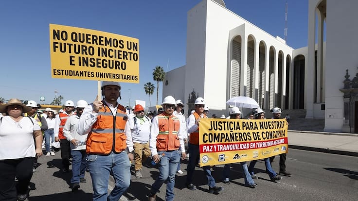 Marchan por mineros desaparecidos en Sinaloa y exigen justicia