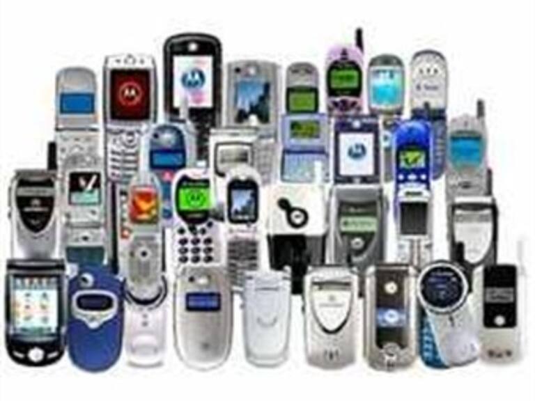 Firman convenios empresas de telefonía móvil para evitar robos