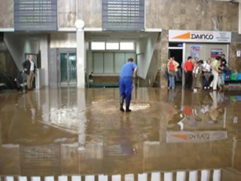 Suspenden clases en 4 municipios michoacanos por lluvias